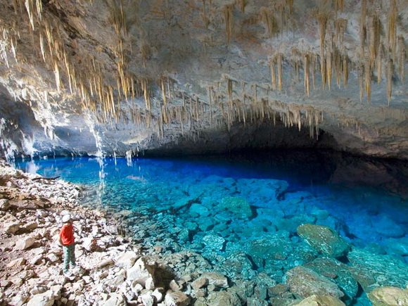 Необычные пещеры со всего мира - фото 25