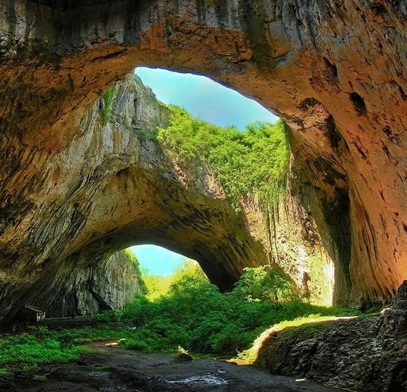 Необычные пещеры со всего мира - фото 8