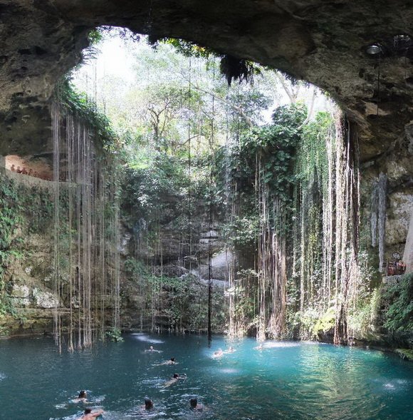 Необычные пещеры со всего мира - фото 23