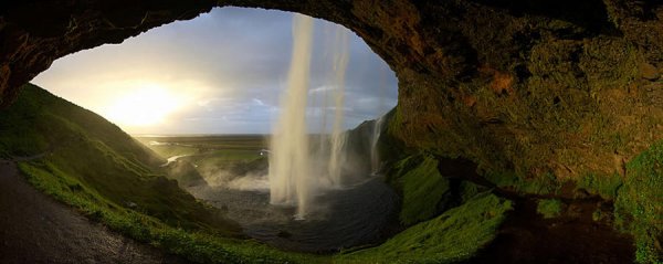 Живописные водопады Исландии (28 фото)