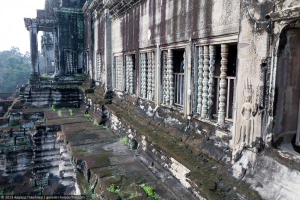 Ангкор-Ват – национальный архитектурный символ Камбоджи (30 фото) Ангкор-Ват – национальный архитектурный символ Камбоджи (30 фото)