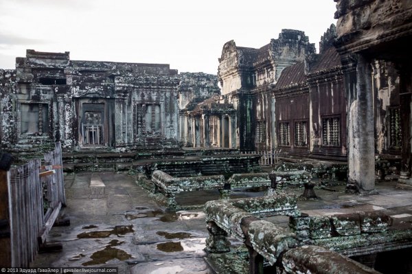 Ангкор-Ват – национальный архитектурный символ Камбоджи (30 фото) Ангкор-Ват – национальный архитектурный символ Камбоджи (30 фото)