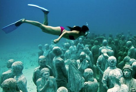 Подводный музей в Канкуне (32 фото) Подводный музей в Канкуне (32 фото)