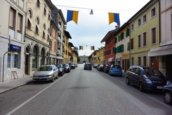 Город-крепость Пальманова (5 фото)